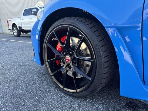 Used 2023 Honda Civic Type R image 11