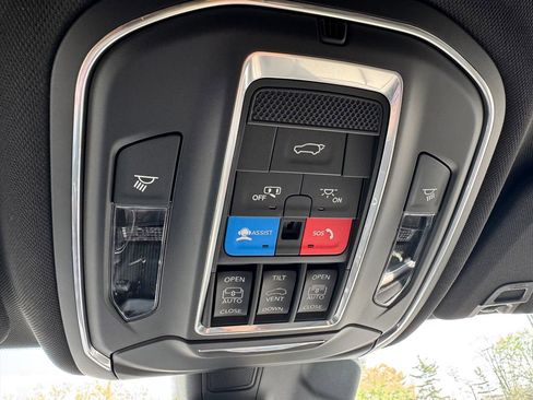 New 2026 Jeep Grand Cherokee L Limited AWD/4WD image 21
