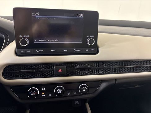 Used 2025 Honda HR-V LX image 25