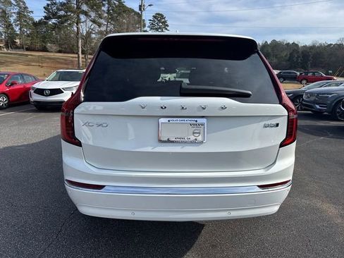 Used 2026 Volvo XC90 B5 Plus AWD/4WD image 5