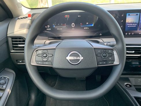 New 2027 Nissan Sentra SV w/ Floor Mat Package FWD image 8