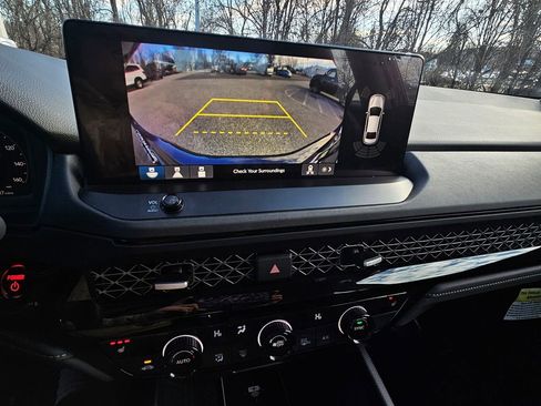 Used 2025 Honda Accord EX-L image 12