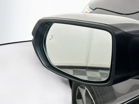 Used 2021 Honda CR-V EX-L image 16