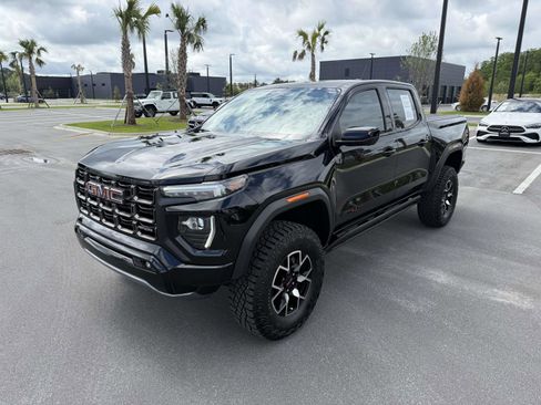 Used 2024 GMC Canyon AT4X AWD/4WD image 7