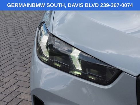 Certified 2024 BMW X5 sDrive40i w/ M Sport Package RWD image 11