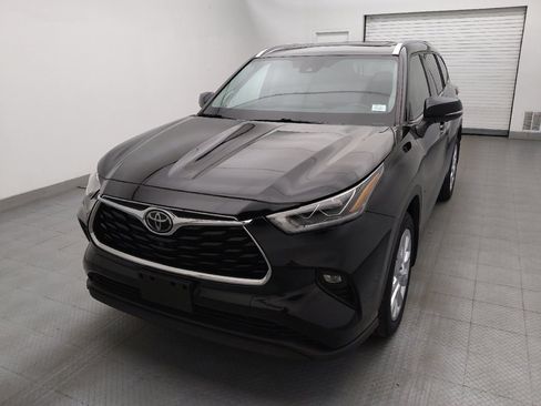 Used 2022 Toyota Highlander Limited image 15
