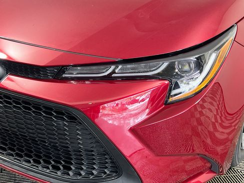 Used 2022 Toyota Corolla LE w/ Premium Interior Package image 12