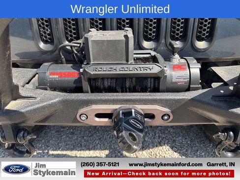 Used 2008 Jeep Wrangler Unlimited Sahara AWD/4WD image 2