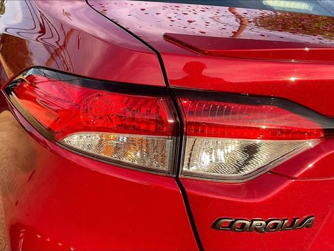 Used 2024 Toyota Corolla SE FWD image 28