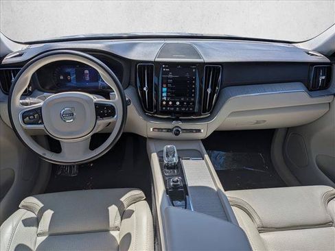Used 2024 Volvo XC60 T8 Ultimate w/ Climate Package AWD/4WD image 18