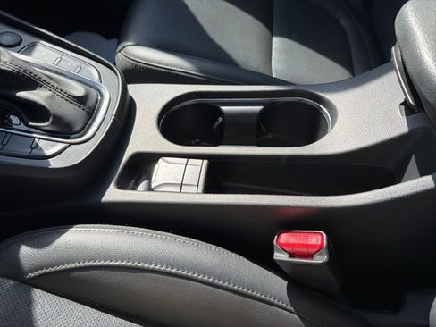 Used 2022 Hyundai Kona Limited image 18