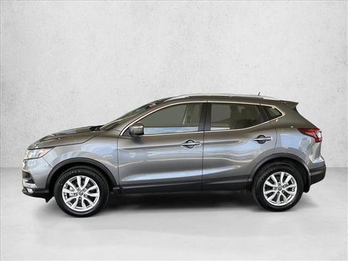 Used 2021 Nissan Rogue Sport SV AWD/4WD image 2