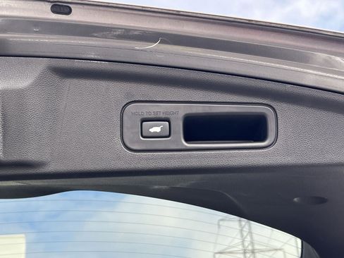 Used 2024 Acura MDX SH-AWD w/ Technology Package image 25