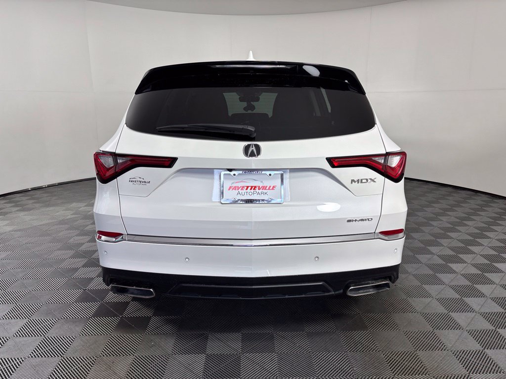 Used 2023 Acura MDX w/ Technology Package AWD/4WD image 15