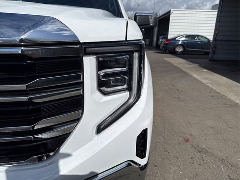 Used 2025 GMC Sierra 1500 SLT image 15