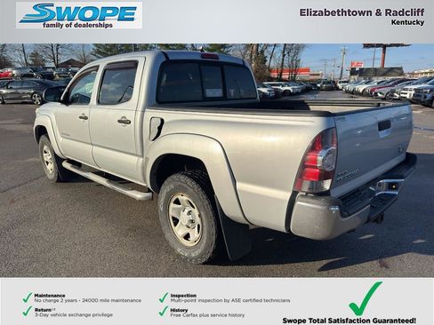 Used 2012 Toyota Tacoma PreRunner image 31