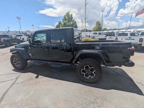 Used 2020 Jeep Gladiator Overland w/ Popular Equipment Package AWD/4WD image 9