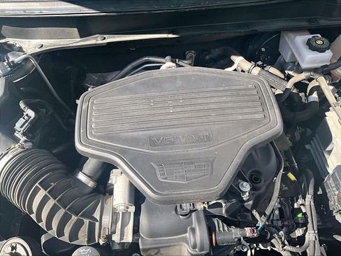 Used 2021 Cadillac XT5 Premium Luxury AWD/4WD image 33