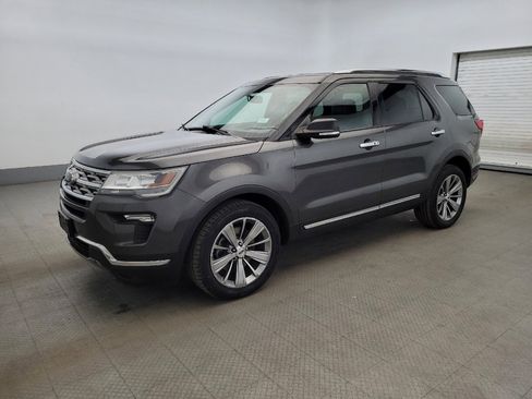 Used 2018 Ford Explorer Limited image 2