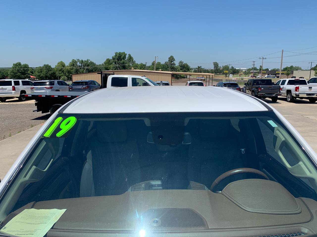 Used 2019 RAM 1500 Laramie AWD/4WD image 9