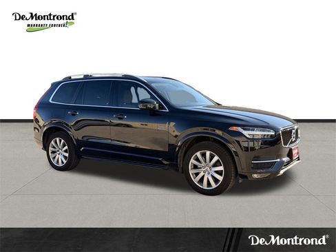 Used 2016 Volvo XC90 T6 Momentum w/ Momentum Plus Package image 3