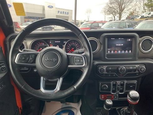 Used 2018 Jeep Wrangler Unlimited Rubicon image 9