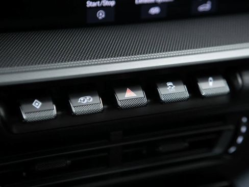 Certified 2021 Porsche 911 Carrera image 21