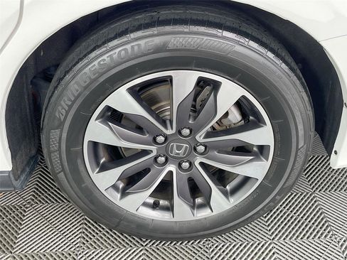 Used 2021 Honda Odyssey EX-L image 37