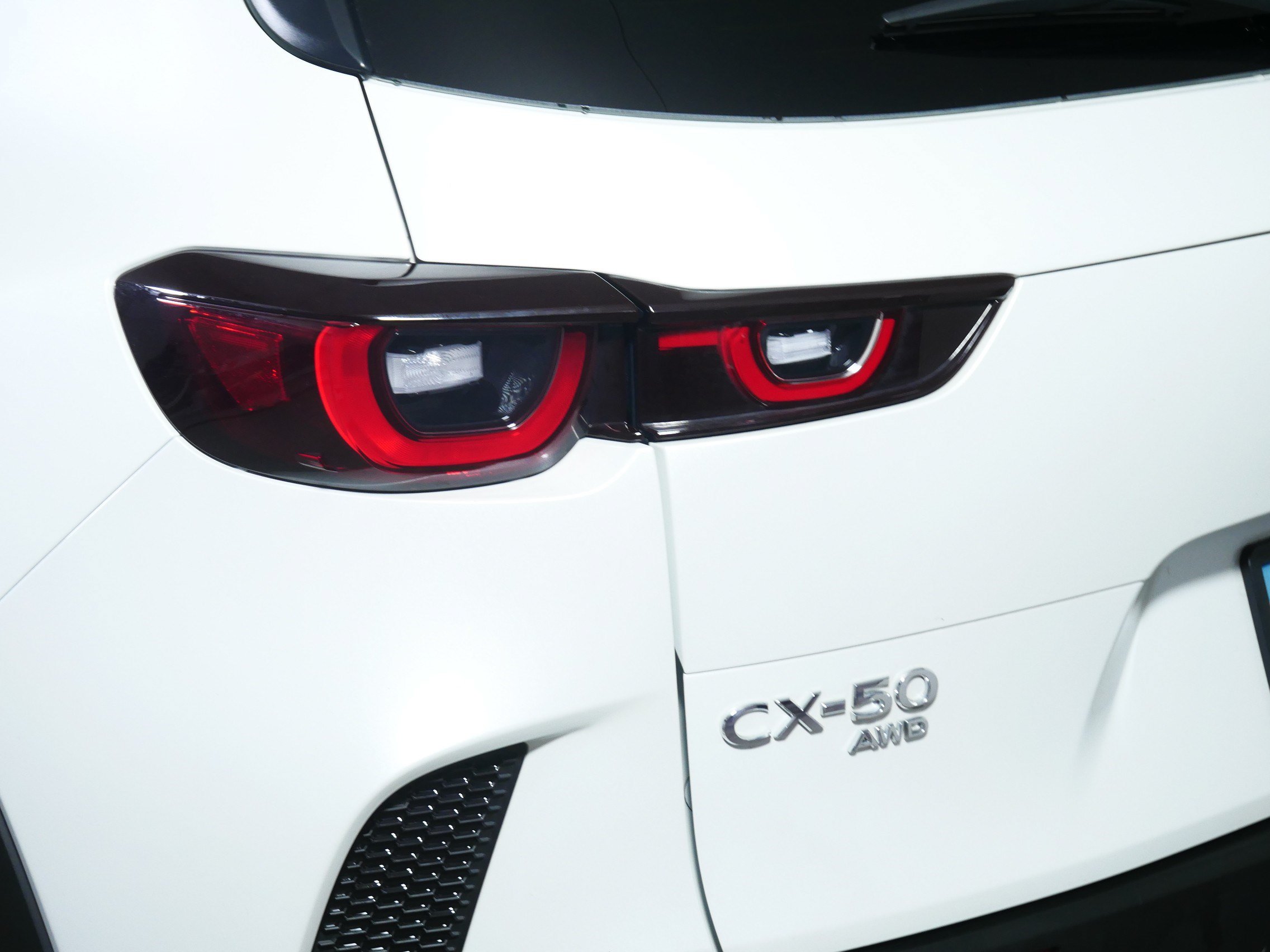 Used 2024 MAZDA CX-50 AWD 2.5 S w/ Cargo Package image 17