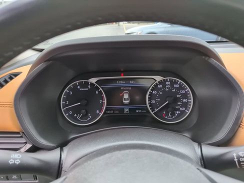 Used 2023 Nissan Sentra SV w/ SV Premium Package FWD image 23