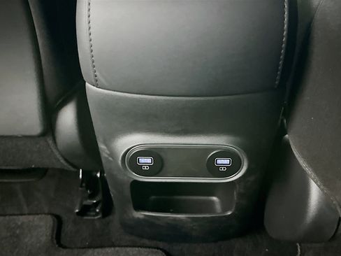 Used 2024 Hyundai Ioniq 5 SEL image 28