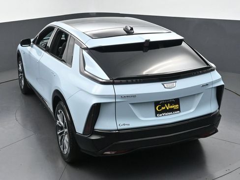 Used 2024 Cadillac Lyriq Sport RWD image 3