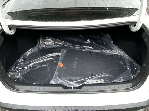 New 2025 Kia K4 LX image 21