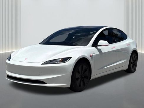 Used 2024 Tesla Model 3 Standard Range RWD image 1