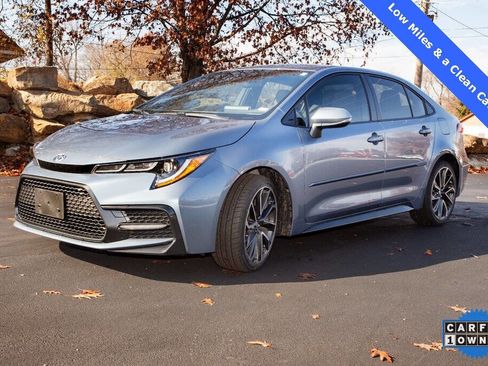 Used 2020 Toyota Corolla SE image 1