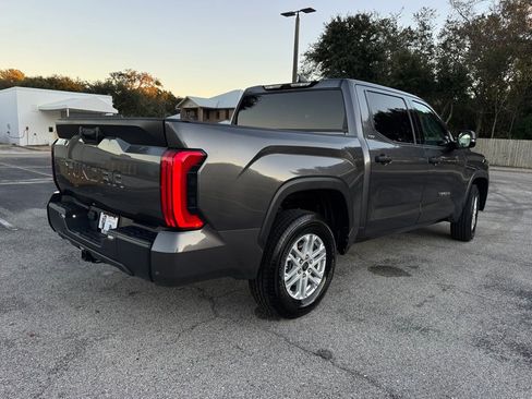 Used 2022 Toyota Tundra SR5 image 9