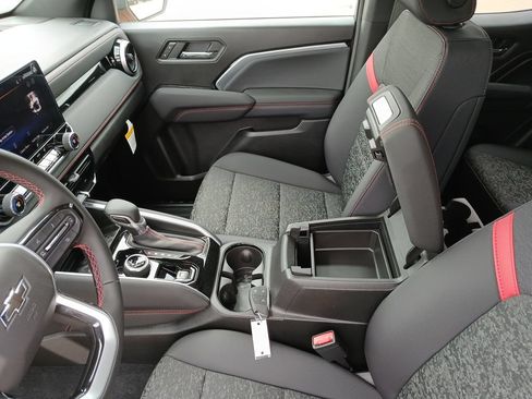 New 2025 Chevrolet Colorado Z71 AWD/4WD image 24