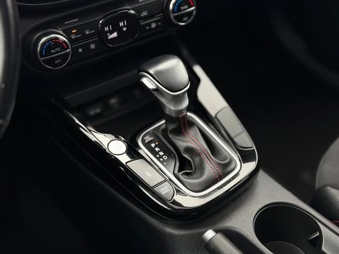 Used 2023 Kia Soul GT-Line image 16