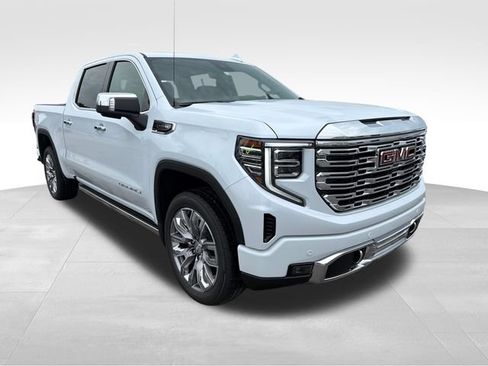 New 2026 GMC Sierra 1500 Denali w/ Denali Reserve Package AWD/4WD image 1