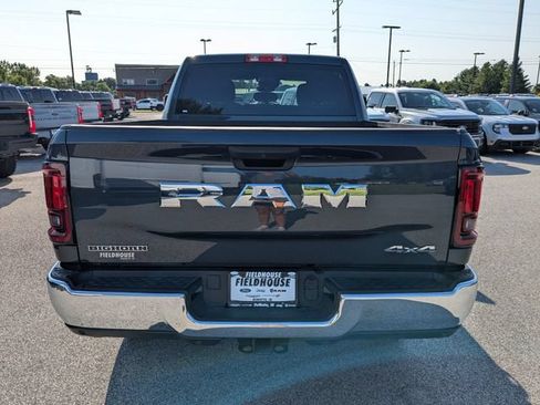 Used 2026 RAM 2500 Big Horn AWD/4WD image 6