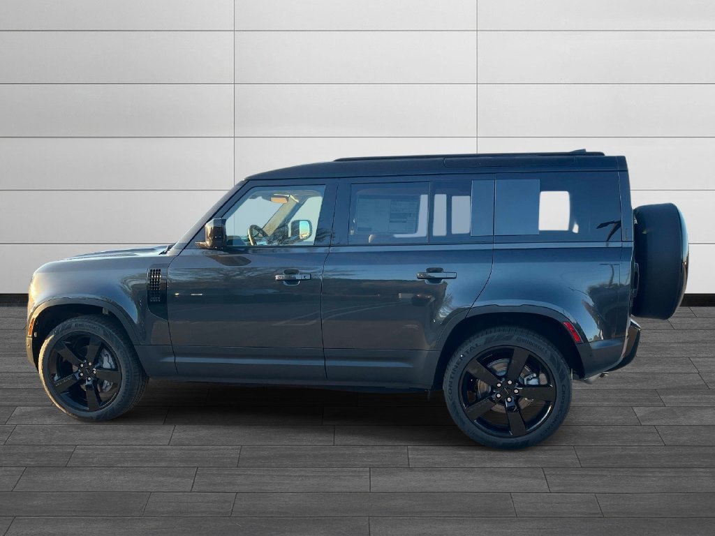 New 2026 Land Rover Defender 110 S AWD/4WD image 2