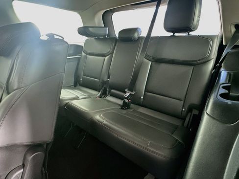 Used 2025 Ford Expedition Active AWD/4WD image 31