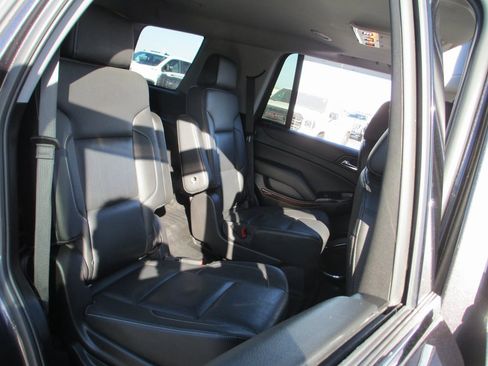 Used 2018 GMC Yukon SLT w/ Premium Edition image 24