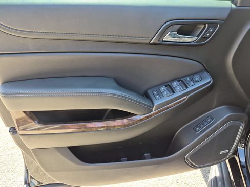 Used 2020 Chevrolet Tahoe LT RWD image 10