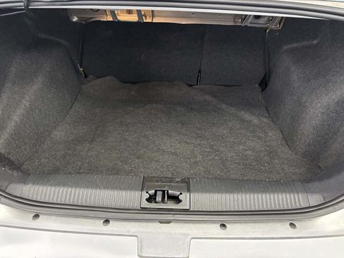 Used 2010 Ford Focus SEL FWD image 23
