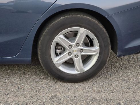Used 2024 Chevrolet Malibu LS FWD image 9