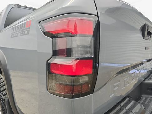 Used 2023 Nissan Frontier Pro-X w/ Pro Convenience Package RWD image 35