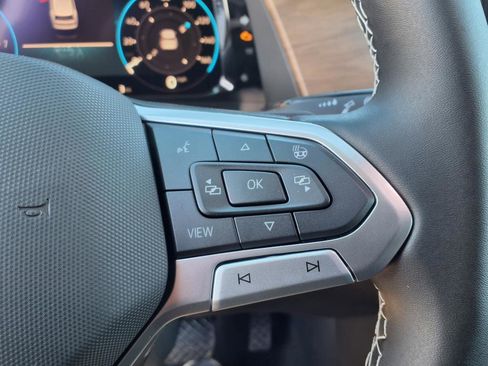 New 2026 Volkswagen Atlas SE image 28