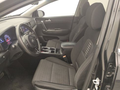 Used 2018 Kia Sportage LX w/ LX Popular Package FWD image 17