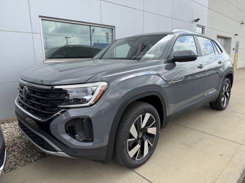 New 2026 Volkswagen Atlas Cross Sport SE AWD/4WD image 4
